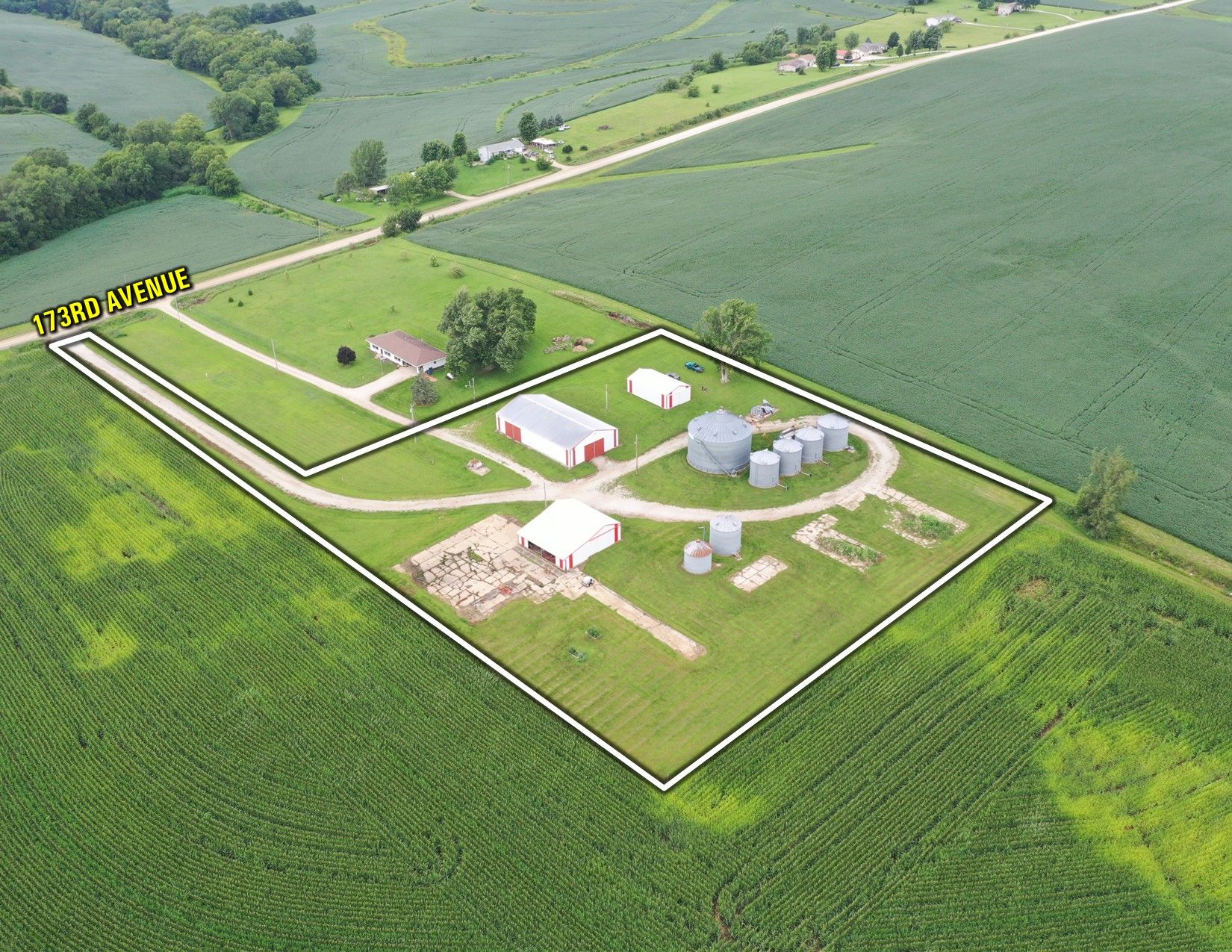 Listing Photo: Drone Outline SE